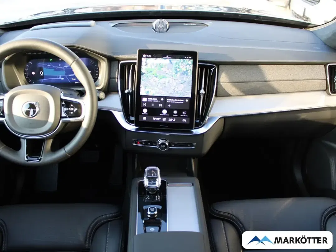 Volvo XC90 - Thumbnail 9