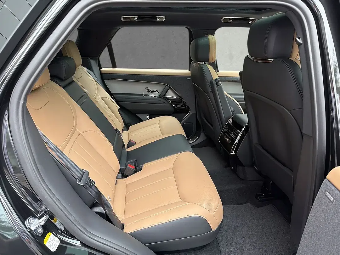 Land Rover Range Rover Sport - Thumbnail 5