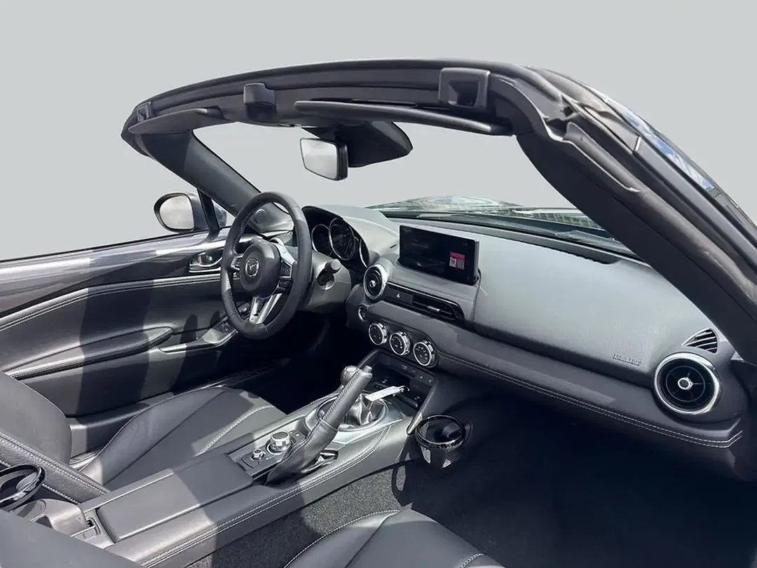 Mazda MX-5 - Thumbnail 14