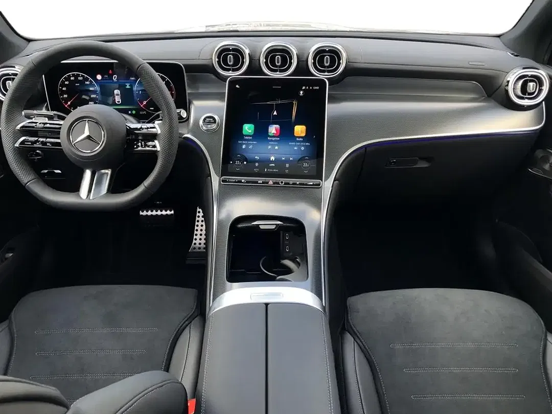Mercedes-Benz GLC 220 - Thumbnail 4