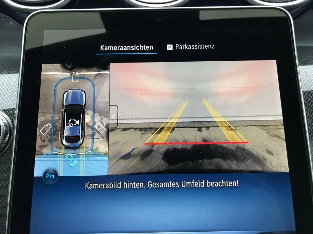 Mercedes-Benz GLC 220 - Thumbnail 6