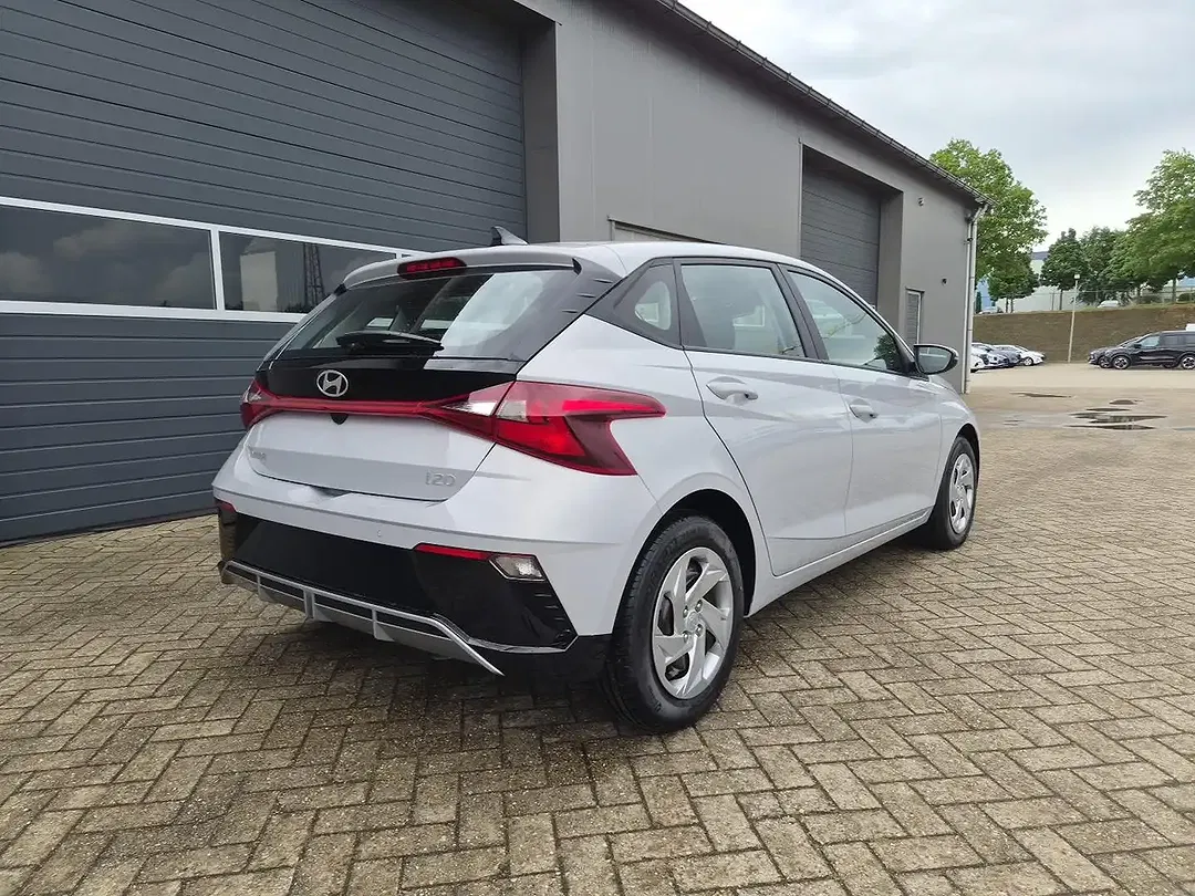 Hyundai i20 - Thumbnail 4