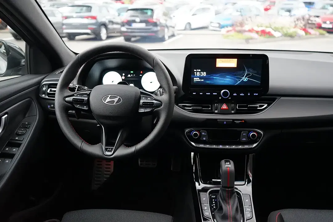 Hyundai i30 - Thumbnail 11