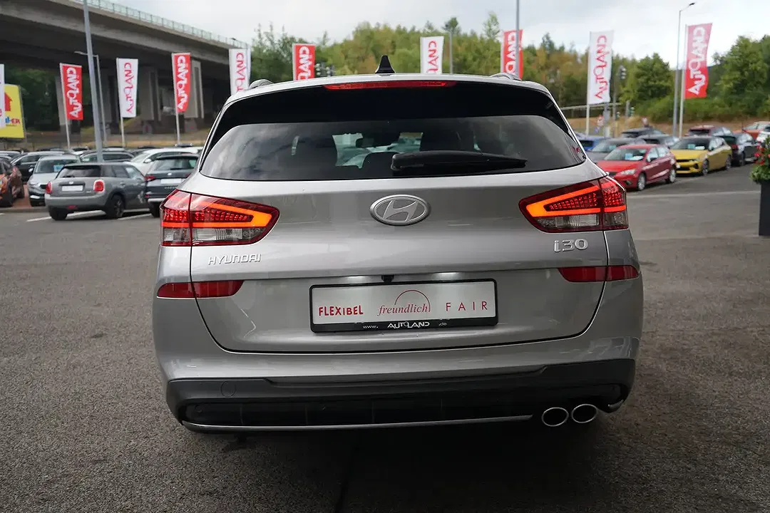 Hyundai i30 - Thumbnail 6