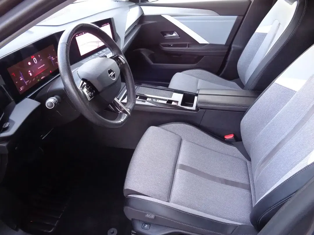 Opel Astra - Thumbnail 9