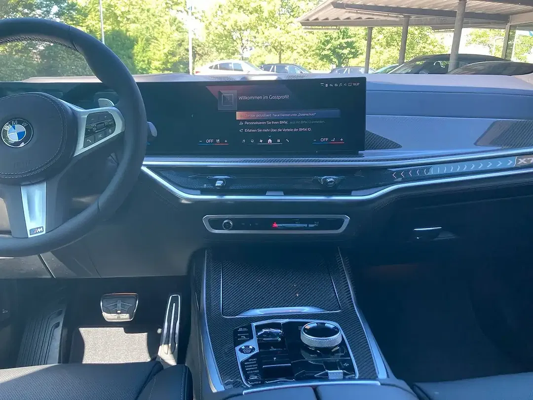 BMW X7 - Thumbnail 10