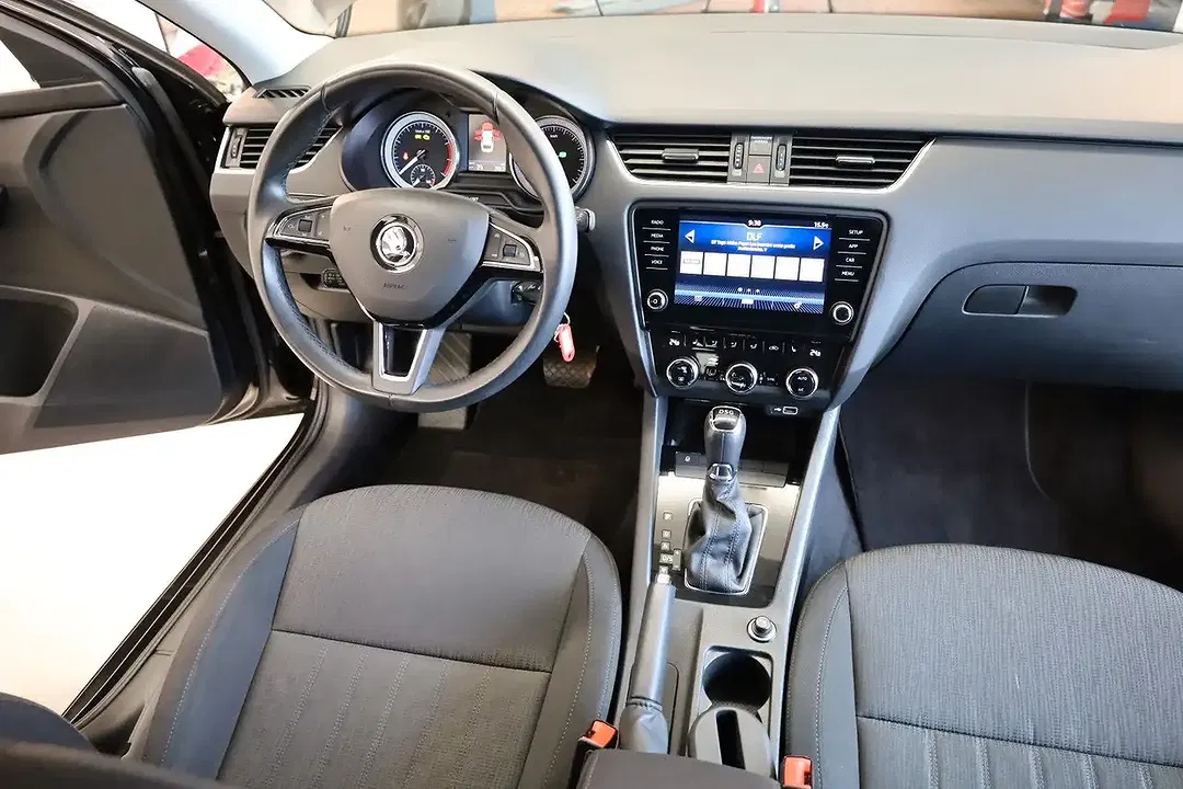 Skoda Octavia - Thumbnail 13