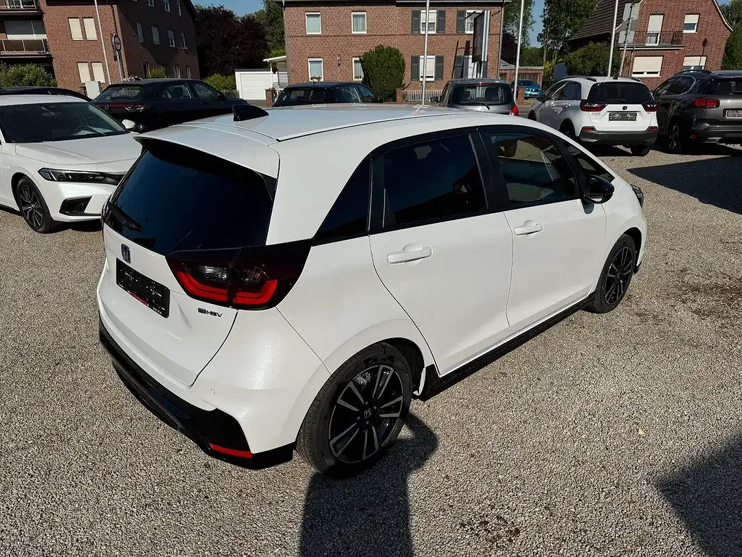 Honda Jazz - Thumbnail 6