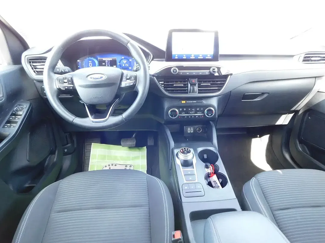 Ford Kuga - Thumbnail 12