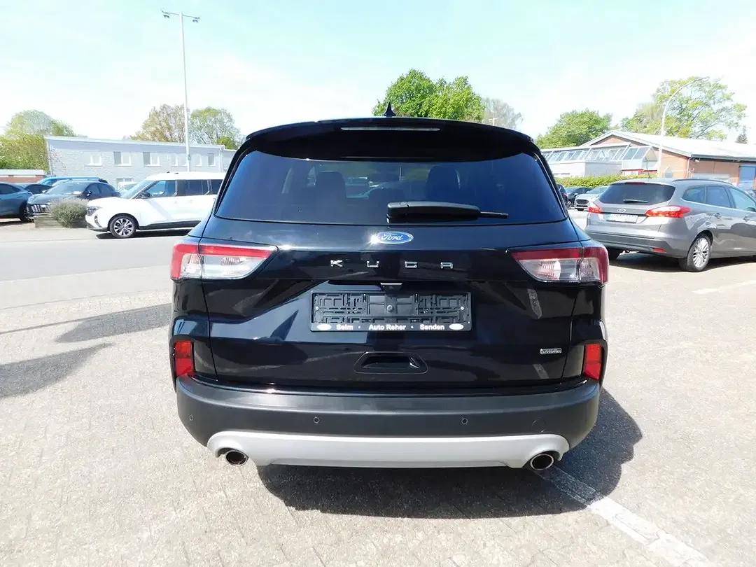 Ford Kuga - Thumbnail 6