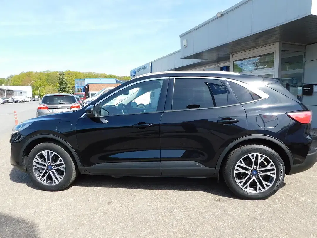 Ford Kuga - Thumbnail 8