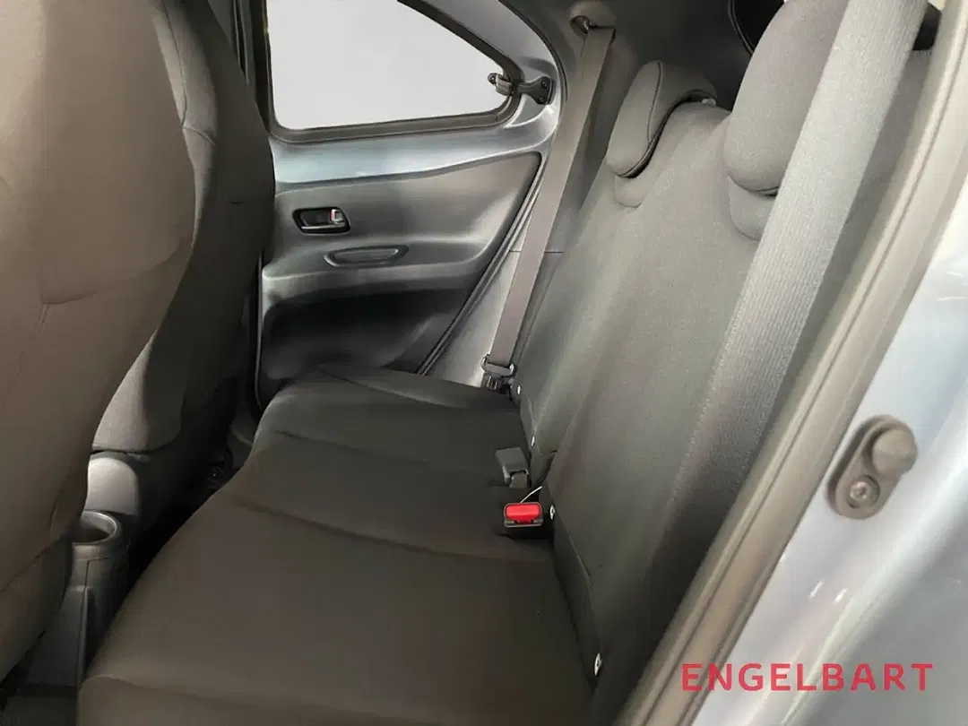 Toyota Aygo X - Thumbnail 11