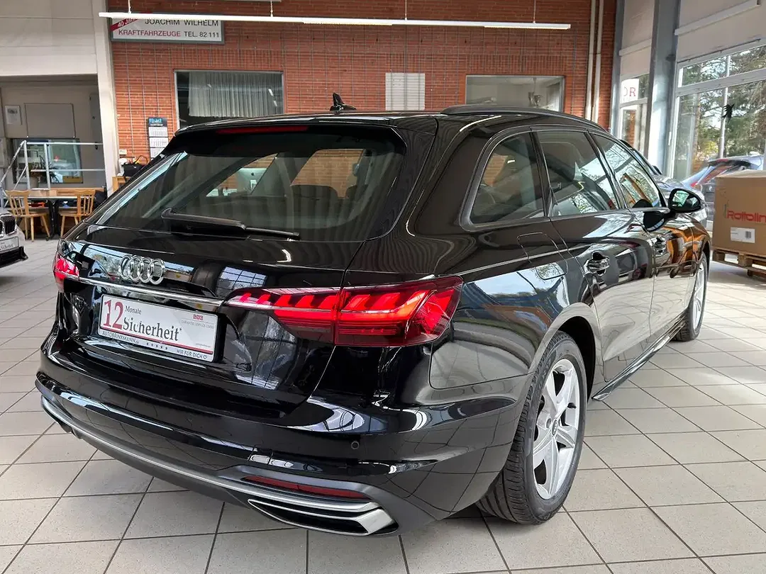 Audi A4 - Thumbnail 8