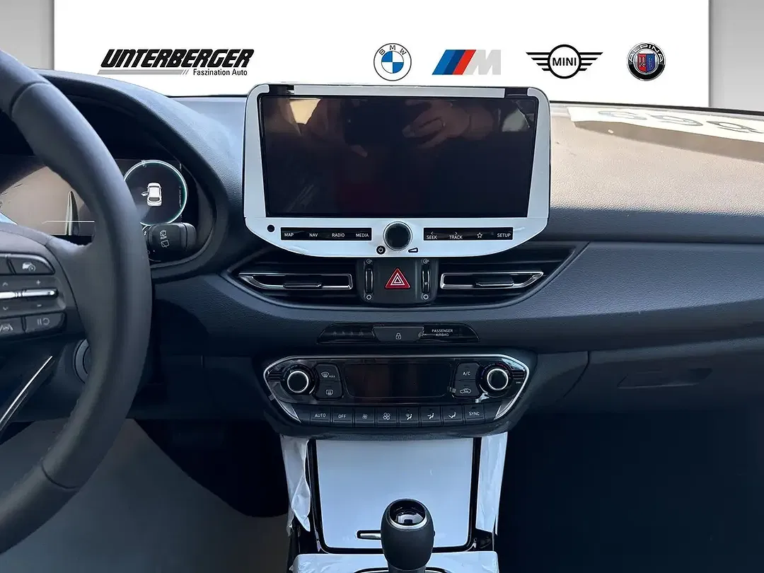 Hyundai i30 - Thumbnail 8