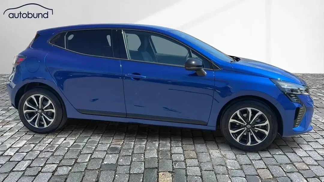 Renault Clio - Thumbnail 4