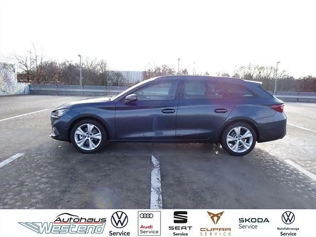 SEAT Leon - Thumbnail 3