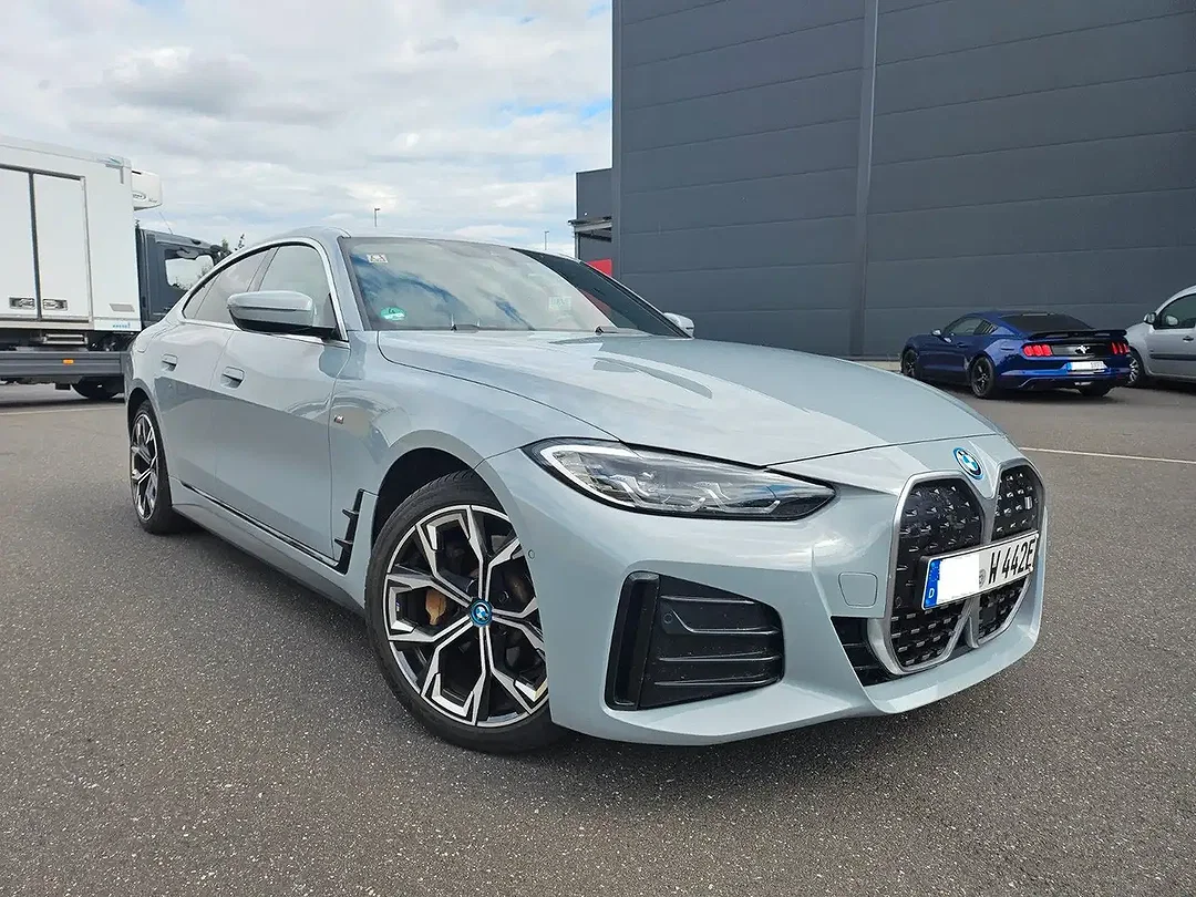 BMW i4 - Afbeelding 1