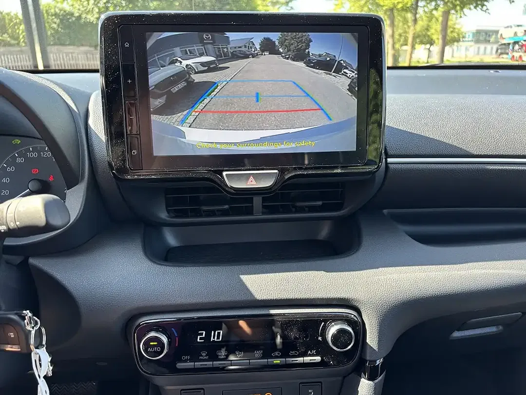 Mazda 2 - Thumbnail 12