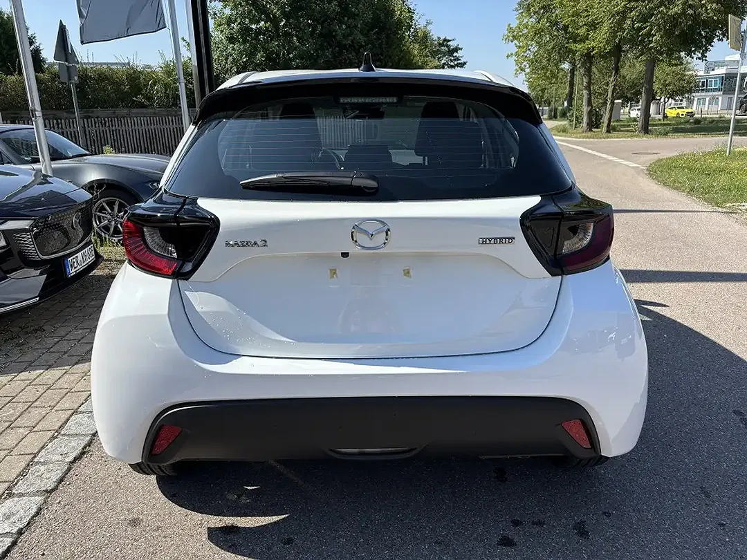 Mazda 2 - Thumbnail 5