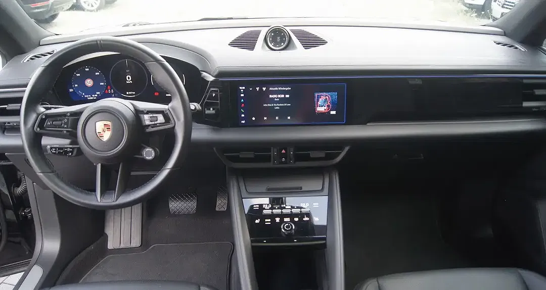 Porsche Macan - Thumbnail 14