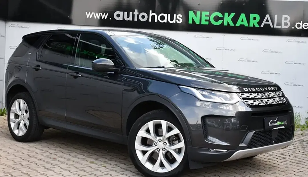 Land Rover Discovery Sport - Thumbnail 1