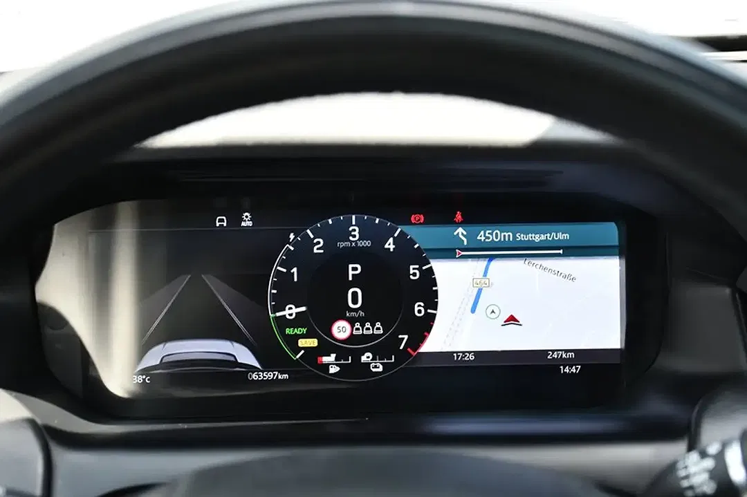 Land Rover Discovery Sport - Thumbnail 11
