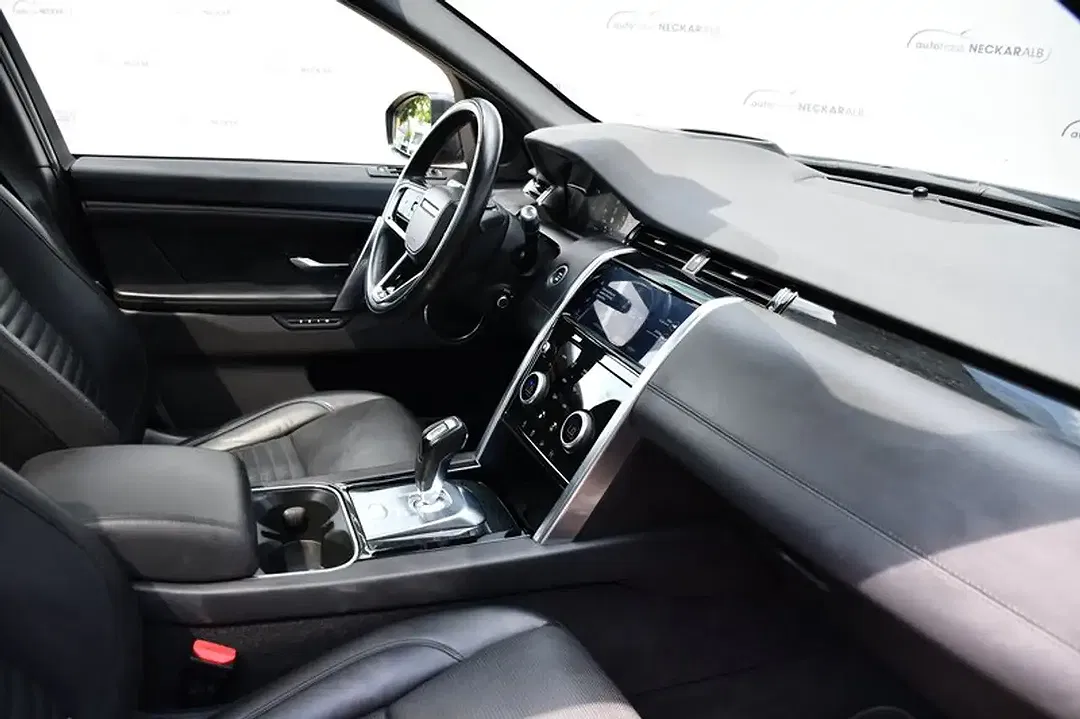 Land Rover Discovery Sport - Thumbnail 9