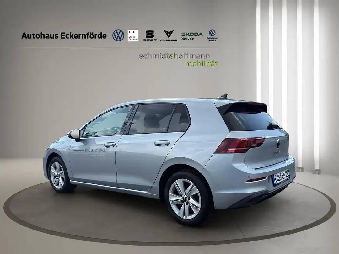 Volkswagen Golf - Thumbnail 4