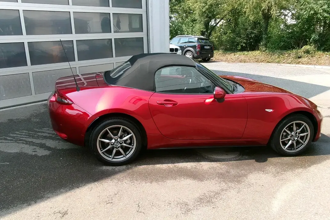Mazda MX-5 Exclusive-Line - foto 2