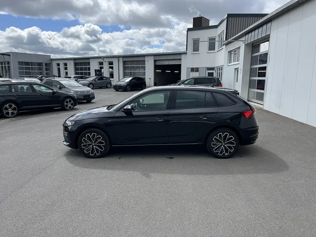 Skoda Scala - Thumbnail 2