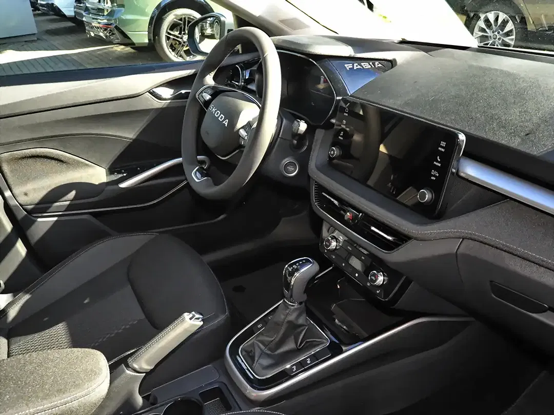 Skoda Fabia - Thumbnail 6