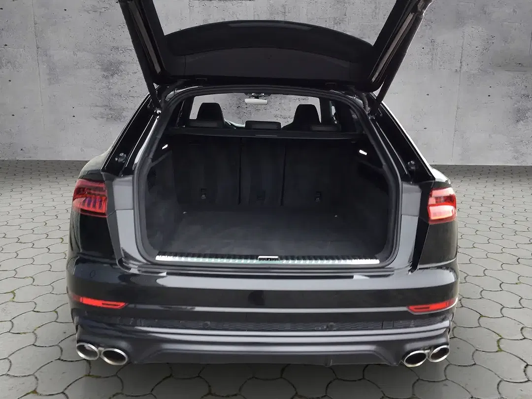 Audi SQ8 - Thumbnail 11
