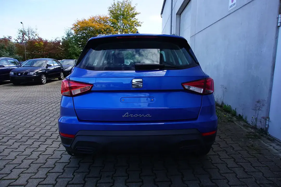 SEAT Arona - Thumbnail 7