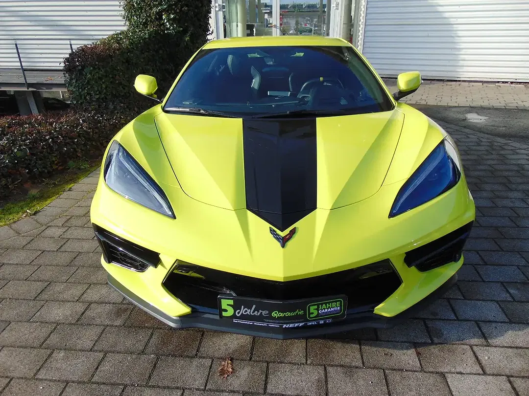 Corvette C8 - Thumbnail 5