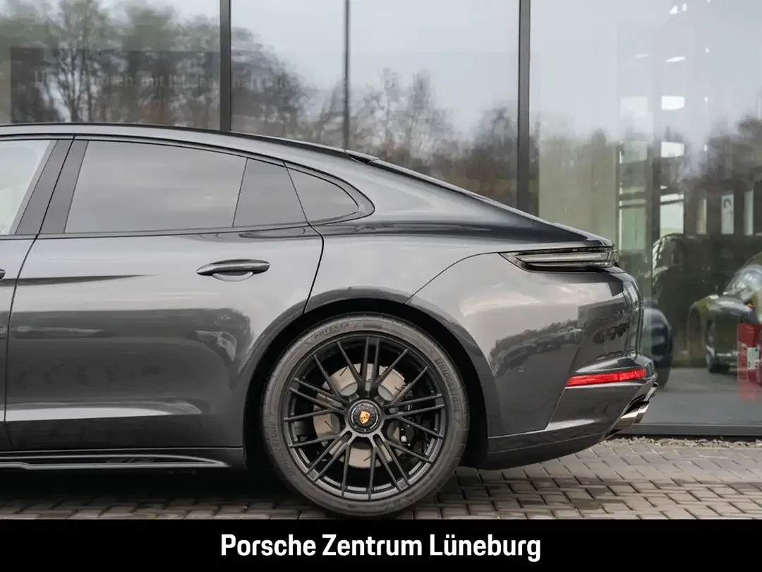 Porsche Panamera - Thumbnail 12