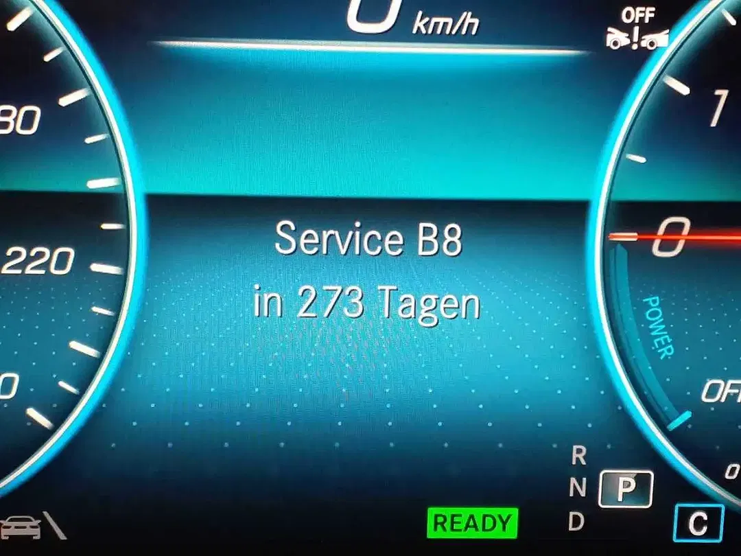 Mercedes-Benz GLE 350 - Thumbnail 6