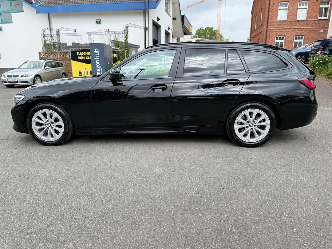 BMW 318 - Thumbnail 9