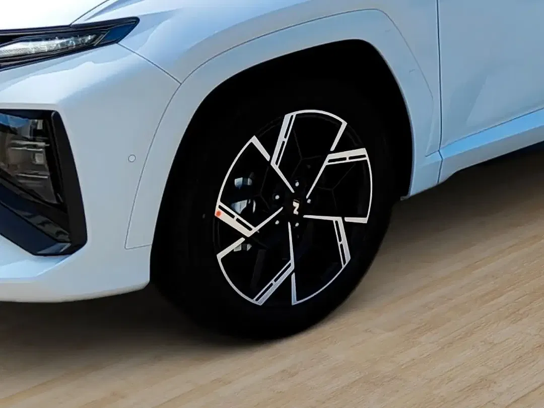 Hyundai TUCSON - Thumbnail 6