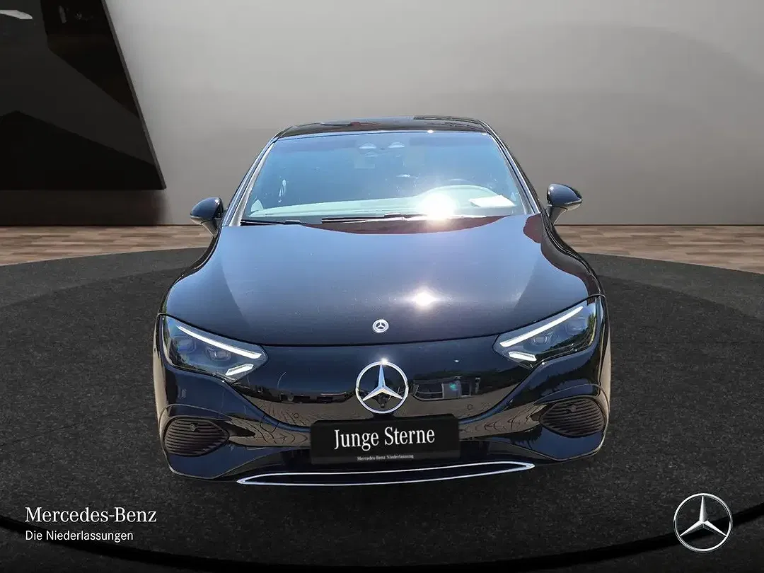 Mercedes-Benz EQE 300 Burmester Avantgarde - foto 2