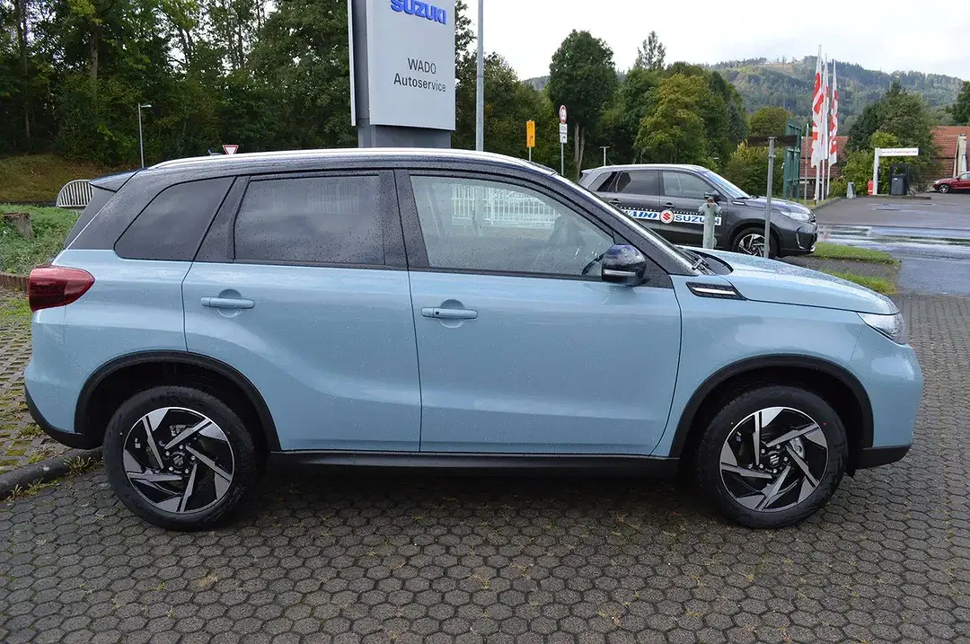 Suzuki Vitara - Thumbnail 7