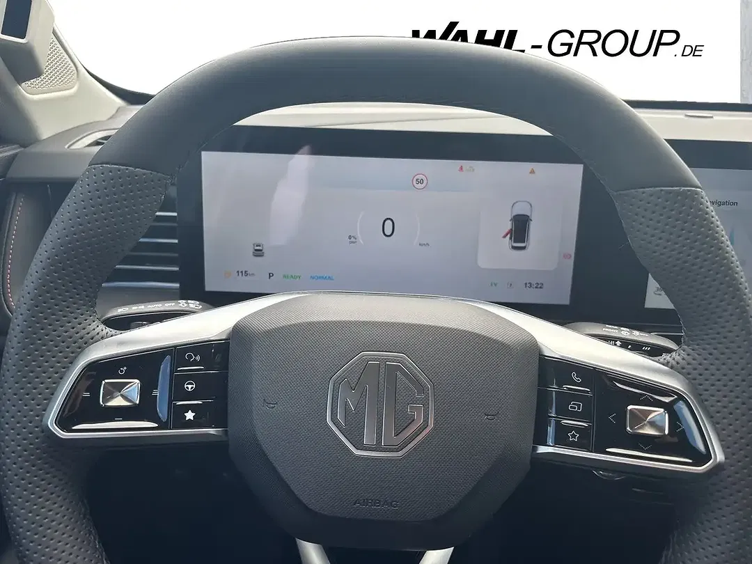 MG HS - Thumbnail 13