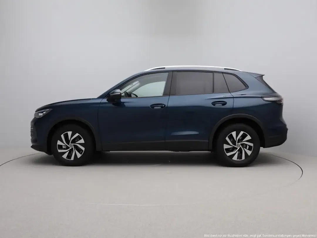 Volkswagen Tiguan - Thumbnail 3