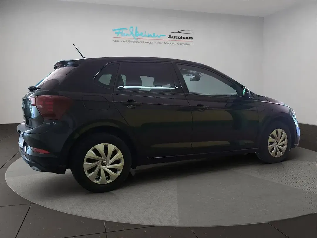Volkswagen Polo - Thumbnail 5