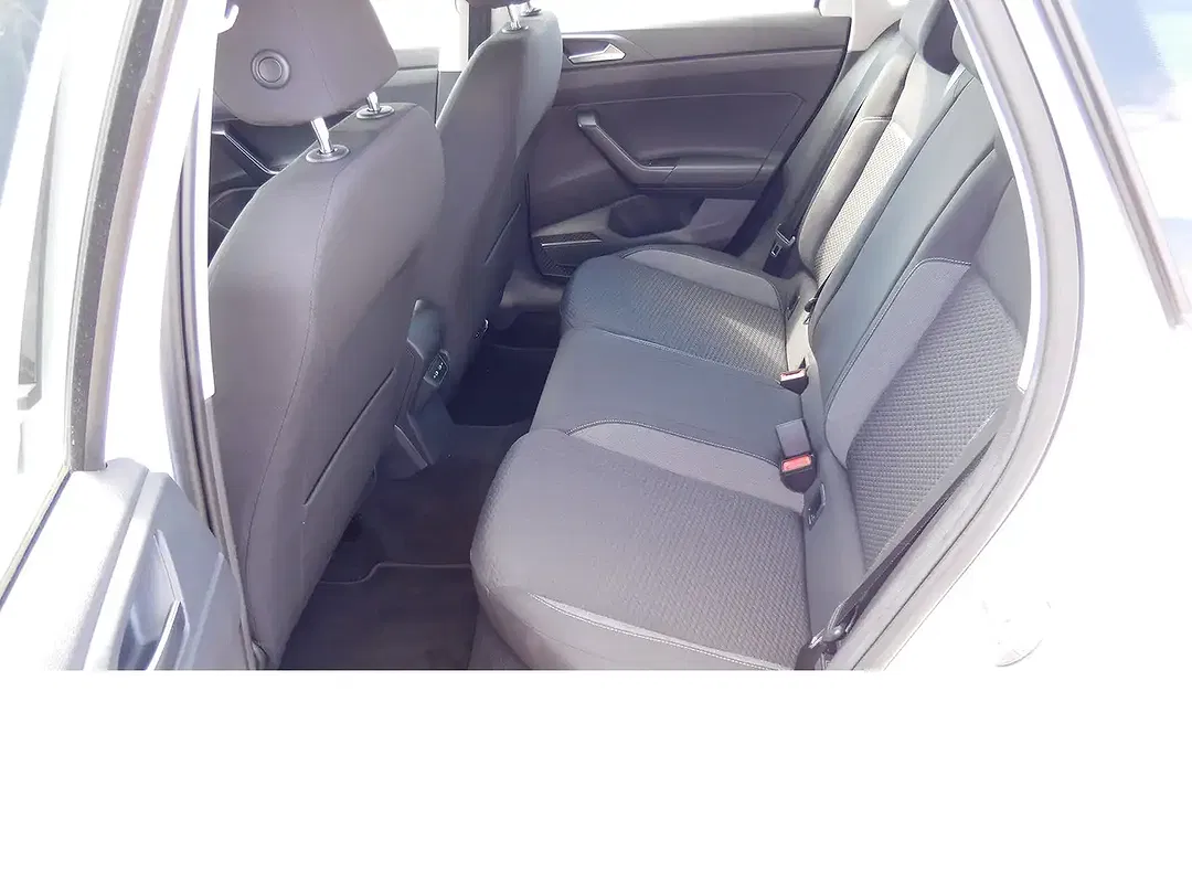 Volkswagen Polo - Thumbnail 12