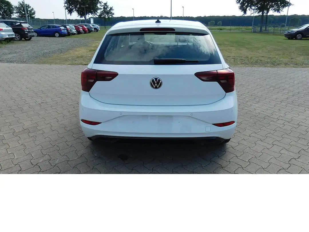Volkswagen Polo - Thumbnail 4
