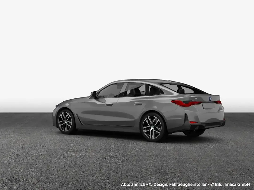 BMW i4 - Thumbnail 7