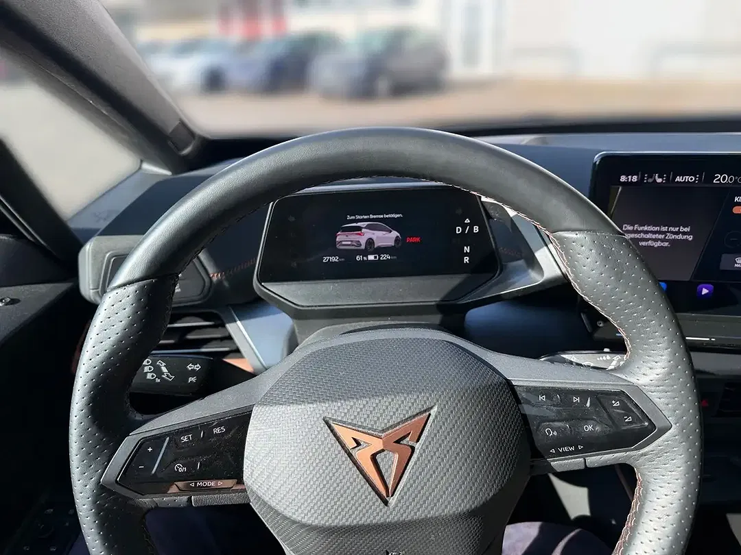 CUPRA Born - Thumbnail 13