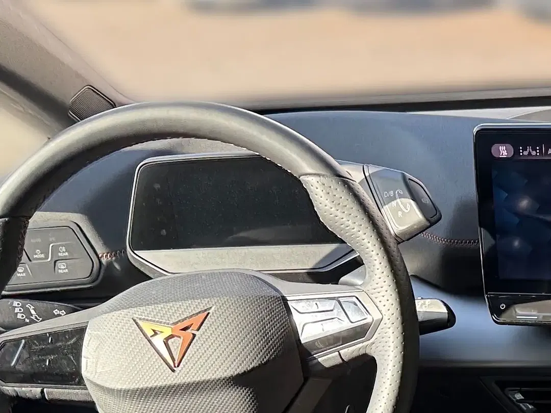 CUPRA Born - Thumbnail 14