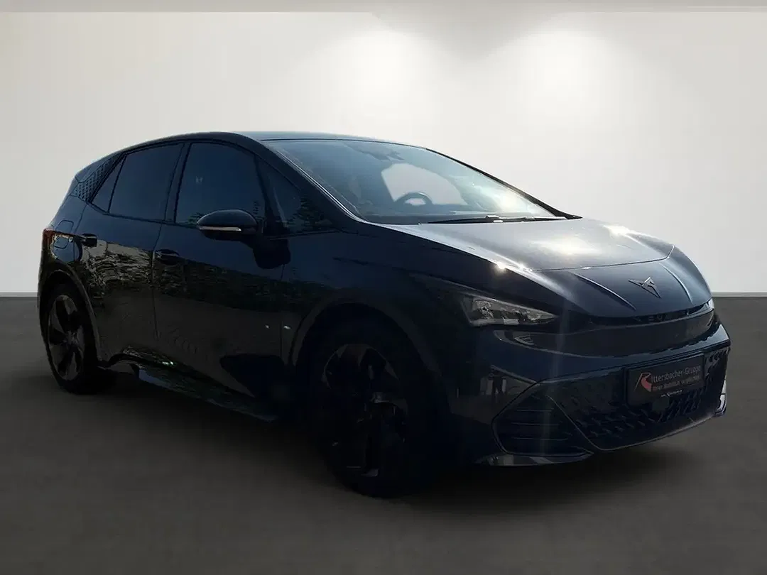 CUPRA Born - Thumbnail 2