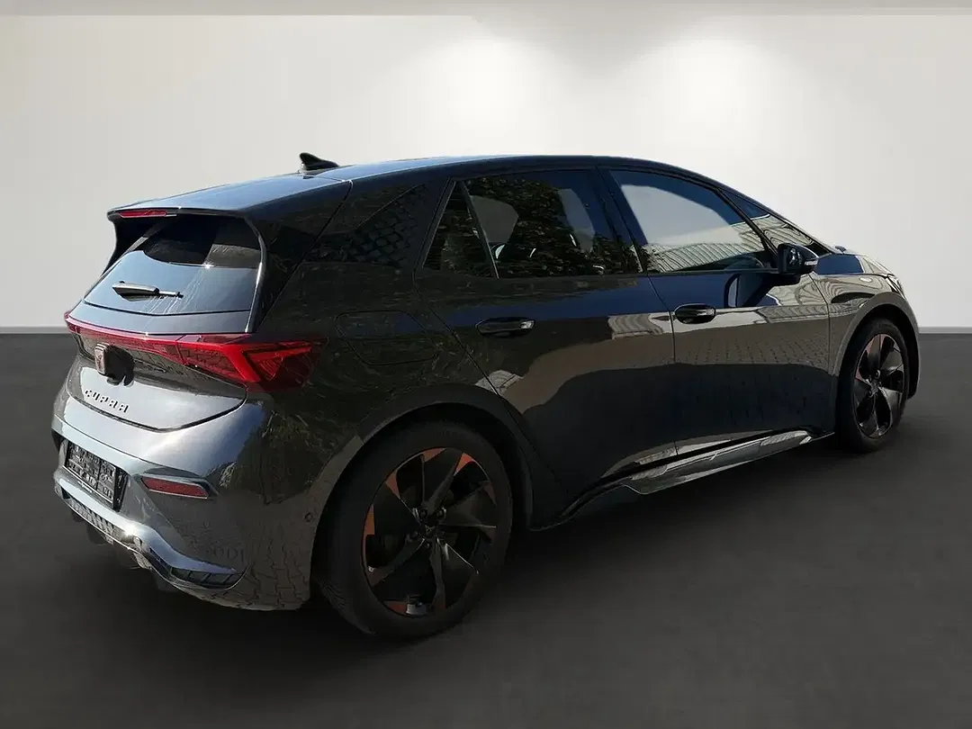 CUPRA Born - Thumbnail 4